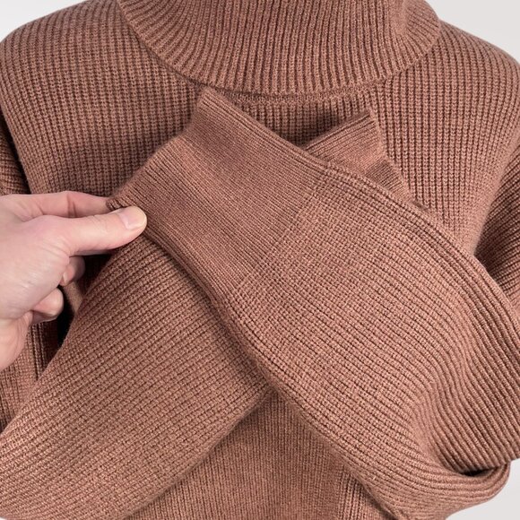 Oversized Coffee Brown Rib Knit Turtleneck Sweater Size Medium Large - Picture 8 of 9